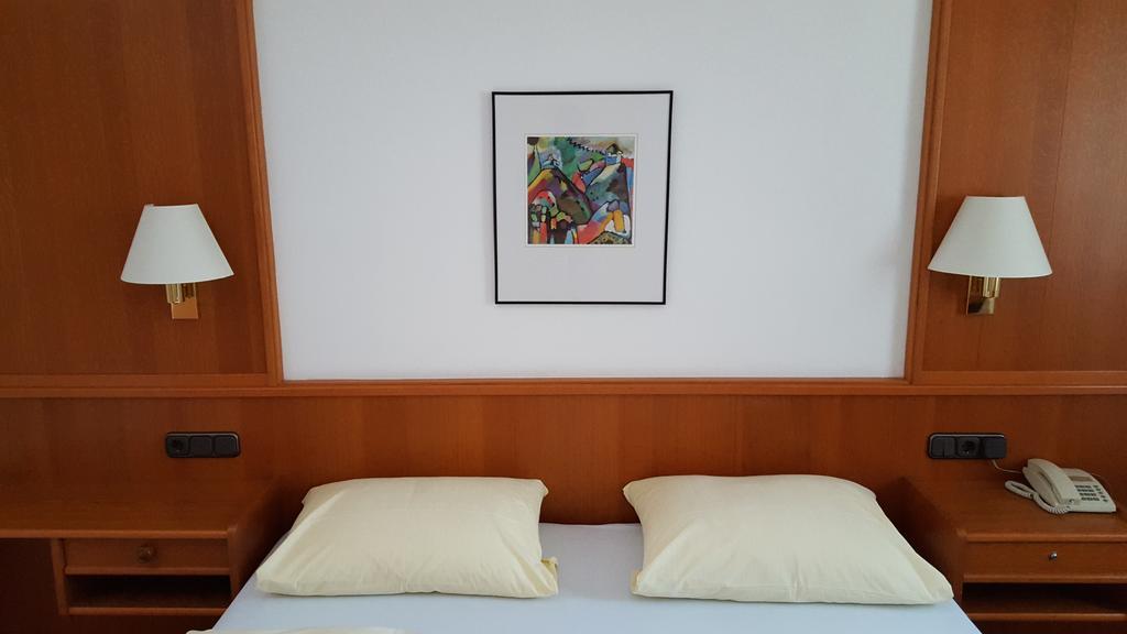 Zum Weissen Roessl Kallmünz Quarto foto